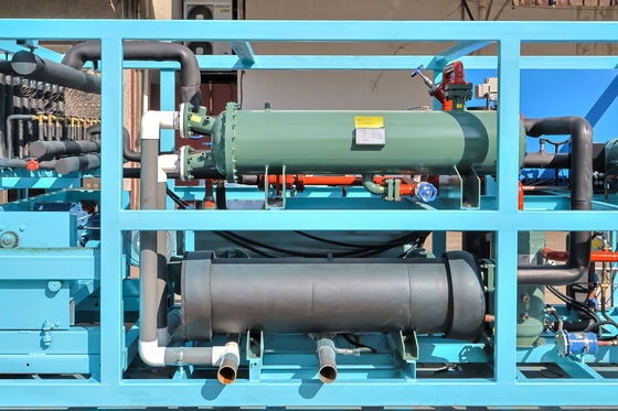 خنک کننده هوا/آب 20 تن ماشین یخ سازی بلوک یخ صنعتی سفارشی 85.5KW